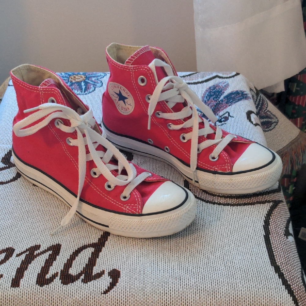Converse High-Top Sneakers - Bold Pink
